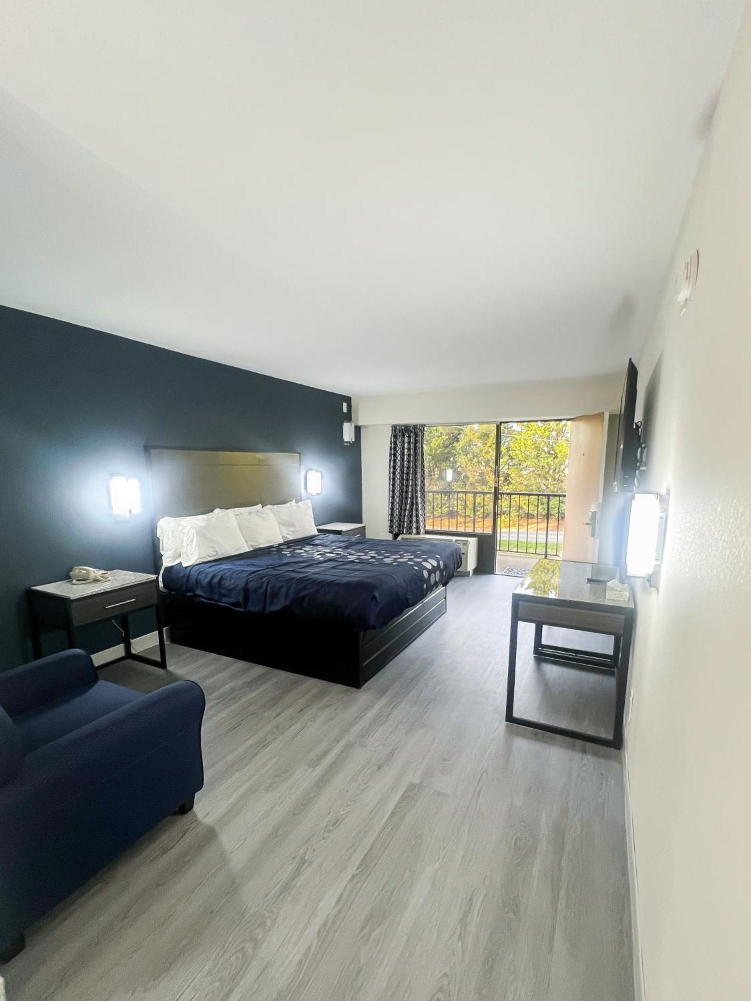 Travel Inn New Castle Airport Экстерьер фото